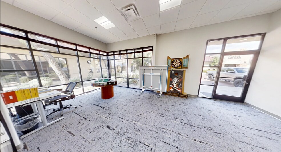 More Photos Of 8145 E Indian Bend Rd, Scottsdale Office For Lease