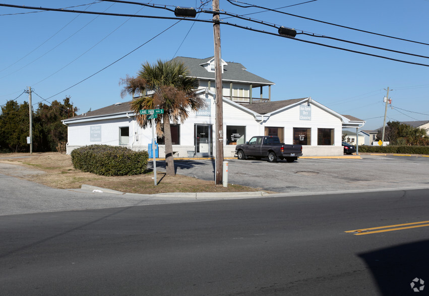 Primary Photo Of 702 S Lake Park Blvd, Carolina Beach Freestanding For Sale