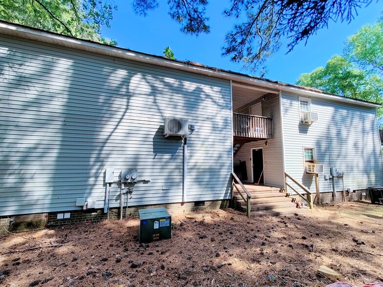 More Photos Of 1112 Clark St, Rocky Mount Multifamily For Sale