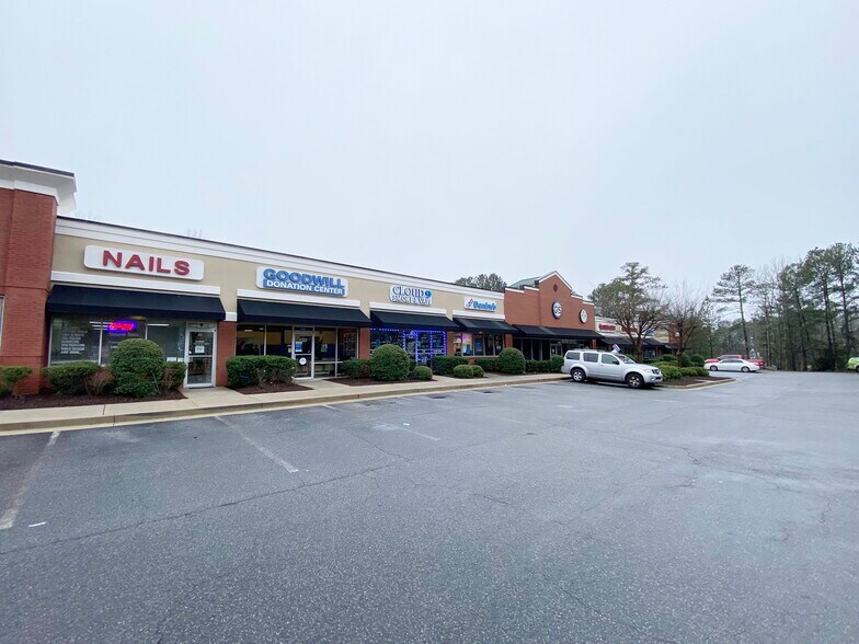 More Photos Of 2100 Highway 54 E, Peachtree City Storefront For Sale