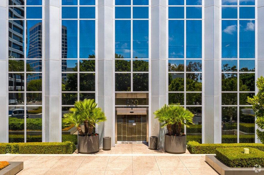 More Photos Of 620 Newport Center Dr, Newport Beach Office For Lease