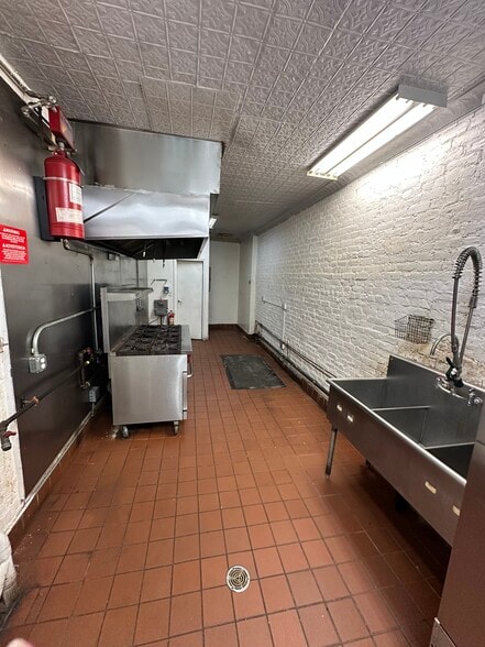 More Photos Of 2100-2104 Second Ave, New York Apartments For Lease