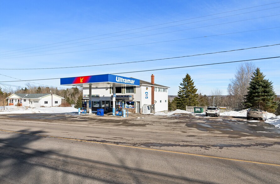 More Photos Of 7 Justin Dr, Coverdale Convenience Store For Sale