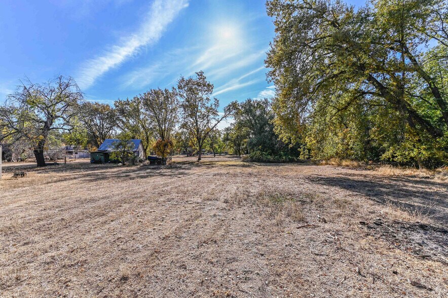 More Photos Of 206 Main St, Murphys Land For Sale