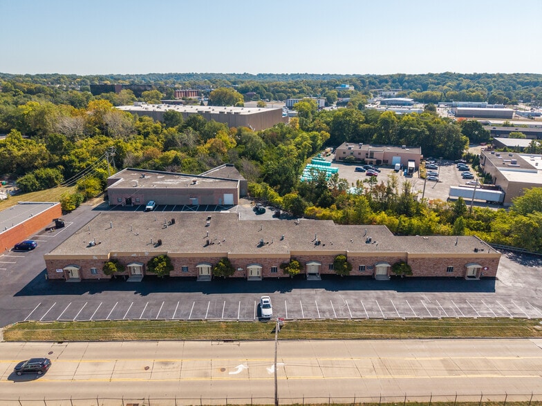 More Photos Of 3300-3312 Encrete Ln, Dayton Light Manufacturing For Lease