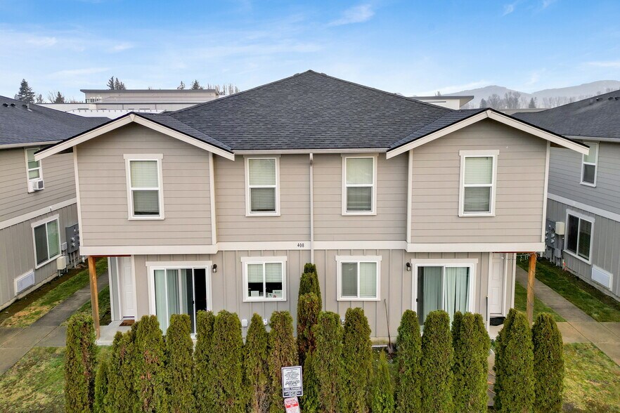 More Photos Of 412 Front St, Sumas Apartments For Sale