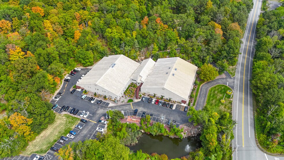 More Photos Of 170 Kinnelon Rd, Kinnelon Office Residential For Sale
