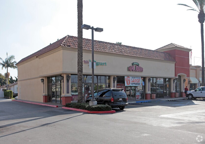 More Photos Of 2901-2931 E Florence Ave, Huntington Park Unknown For Lease