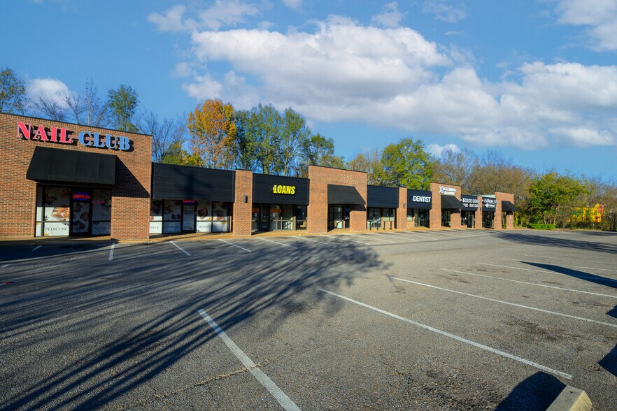 Primary Photo Of 5798-5822 Winchester Rd, Memphis Unknown For Lease