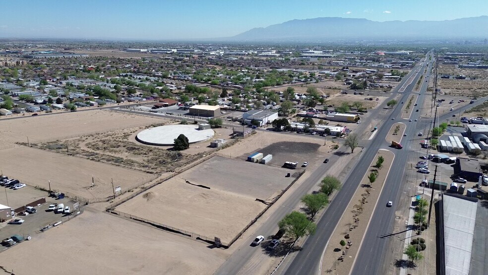 More Photos Of 98th & Central Ave SW, Albuquerque Industrial For Lease