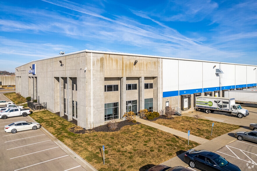 More Photos Of 500-530 Osage Ave, Kansas City Warehouse For Lease