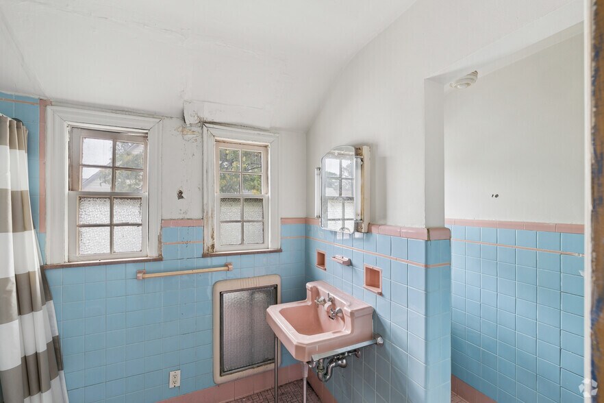 More Photos Of 99 Vose Ave, South Orange Office For Sale