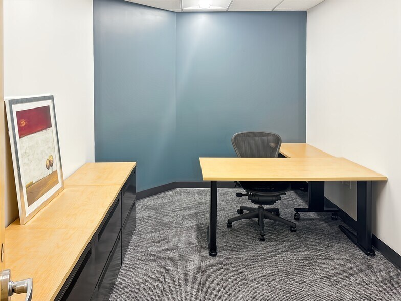 More Photos Of 201 N Illinois St, Indianapolis Coworking Space