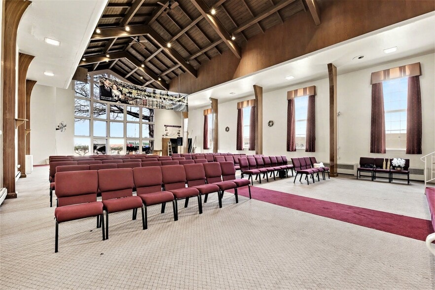 More Photos Of 5615 The Alameda, Baltimore Religious Facility For Sale