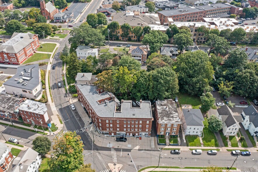 More Photos Of 57 Whiting St, New Britain Apartments For Sale