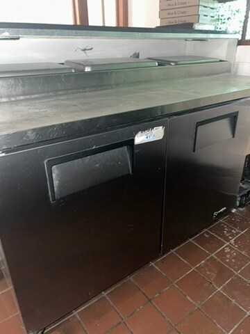 More Photos Of 3015 Ocean Front Walk, Venice Restaurant For Lease