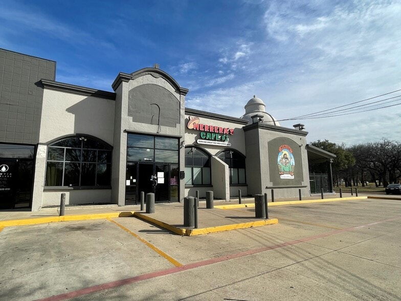 More Photos Of 8014 Harry Hines Blvd, Dallas Storefront For Lease