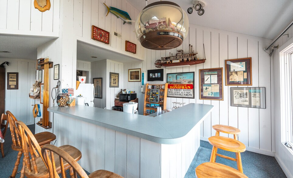 More Photos Of 1 Tara Point, Grafton Hotel For Sale