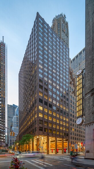 Primary Photo Of 560 Lexington Ave, New York Office For Lease