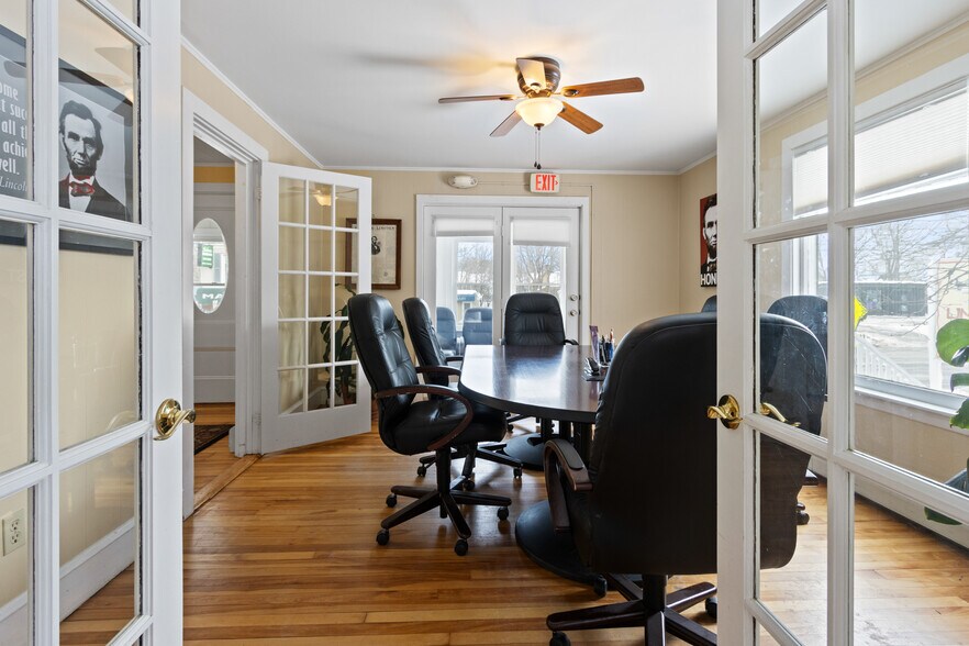 More Photos Of 796 Forest Ave, Portland Office Residential For Sale