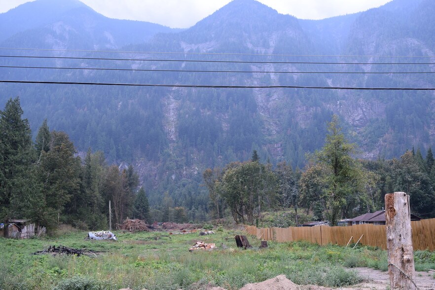 More Photos Of 61934 Estell Rd, Hope Land For Lease