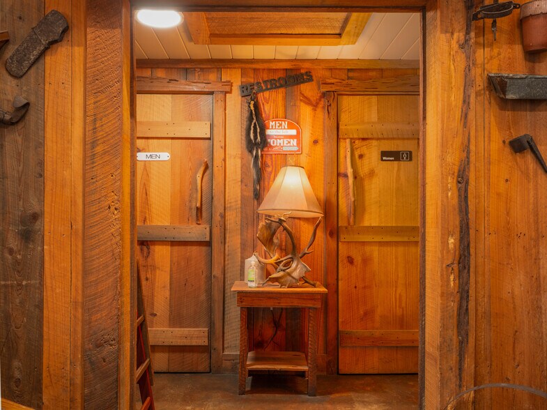 More Photos Of 340 Northview Dr, Jesup Restaurant For Sale