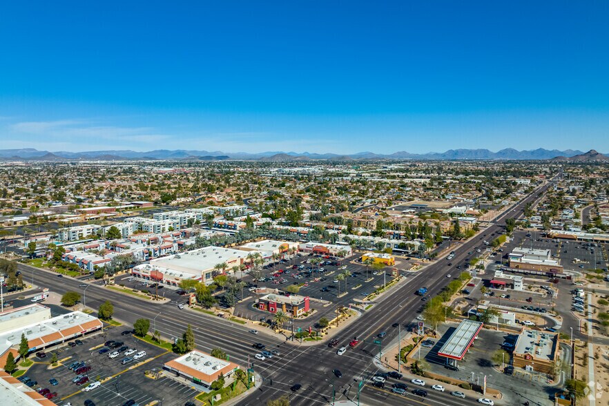 More Photos Of 3434 W Greenway Rd, Phoenix Unknown For Lease