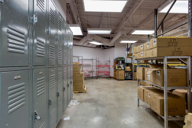 More Photos Of 2365 Windy Hill Rd, Marietta General Retail For Sale