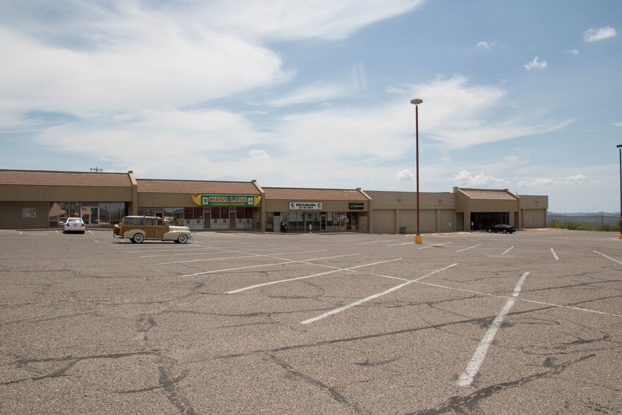 More Photos Of 1101 S Naco Hwy, Bisbee Unknown For Lease
