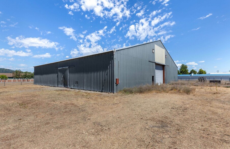 More Photos Of 7836 W Boekel Rd, Rathdrum Warehouse For Sale