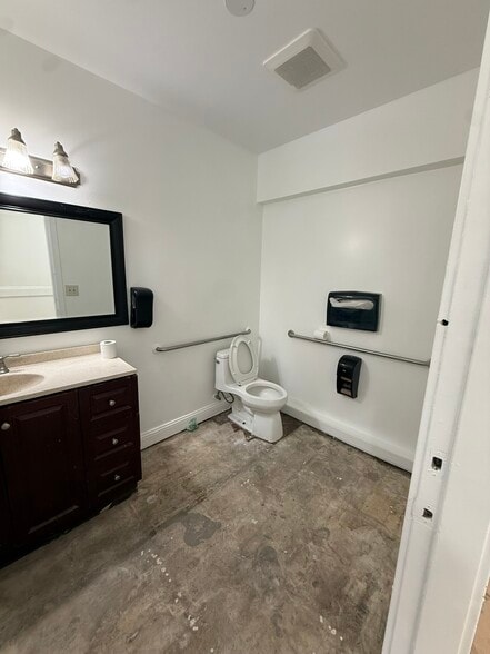 More Photos Of 1410-1464 Cary Ave, San Mateo General Retail For Lease