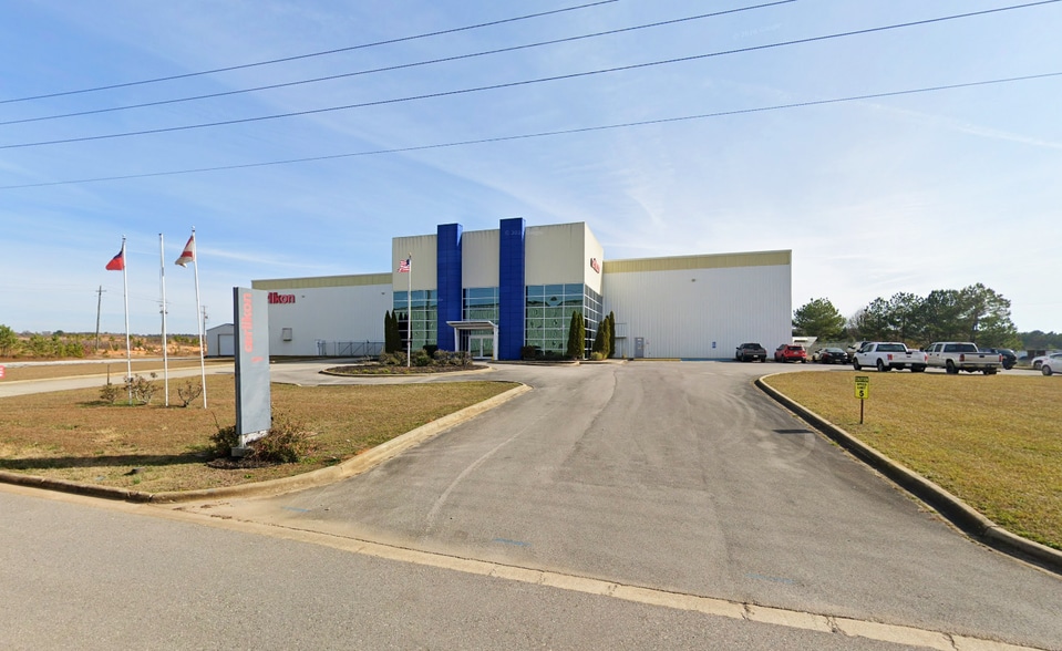 Primary Photo Of 109 Parkway E, Pell City Manufacturing For Sale