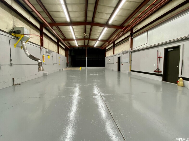 More Photos Of 1401 E 1100 S, Vernal Manufacturing For Sale