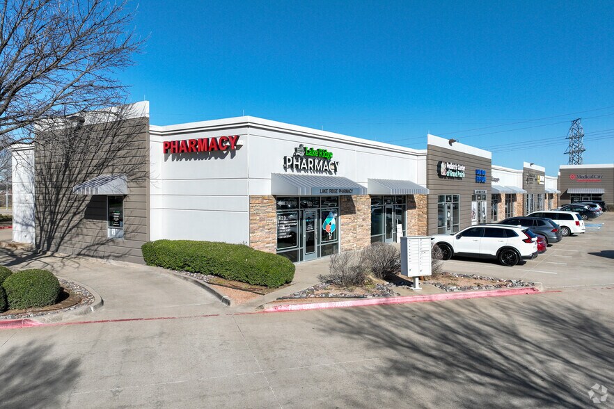 Primary Photo Of 4927 Lake Ridge Pky, Grand Prairie Medical For Lease