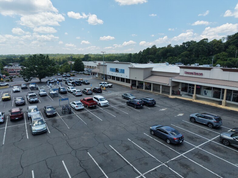 More Photos Of 1520-1821 Richland Ave W, Aiken Unknown For Lease