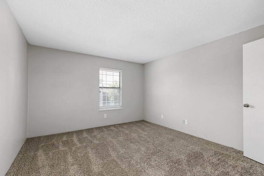 More Photos Of 1269 Mangrove Ln, Saint Louis Apartments For Sale