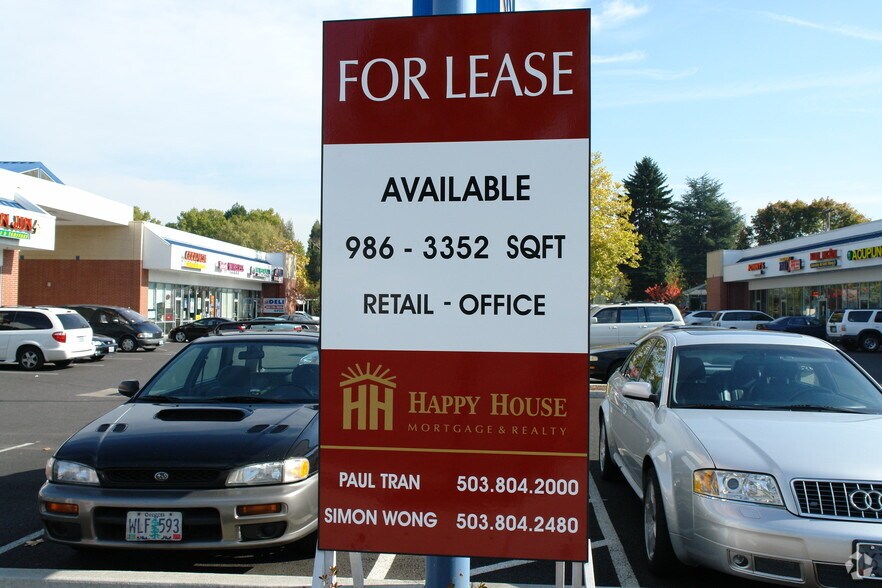 More Photos Of 8220-8230 SE Harrison St, Portland Unknown For Lease