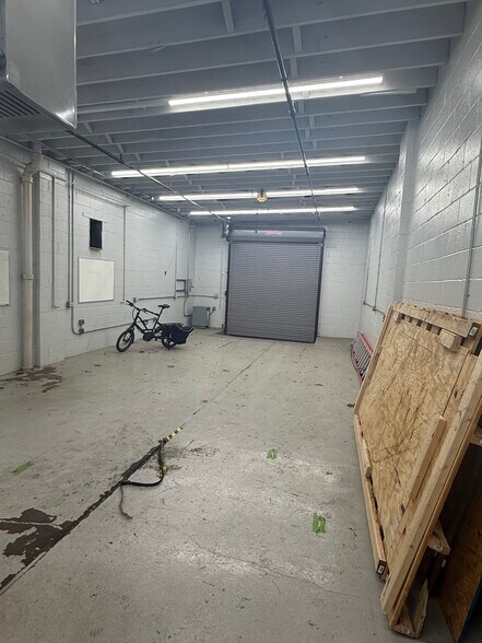More Photos Of 4920 Harrison St, Pittsburgh Warehouse For Lease