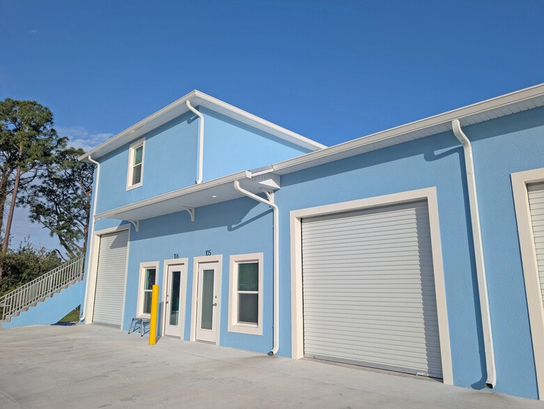 More Photos Of 550 Martin Road, Palm Bay Flex For Lease