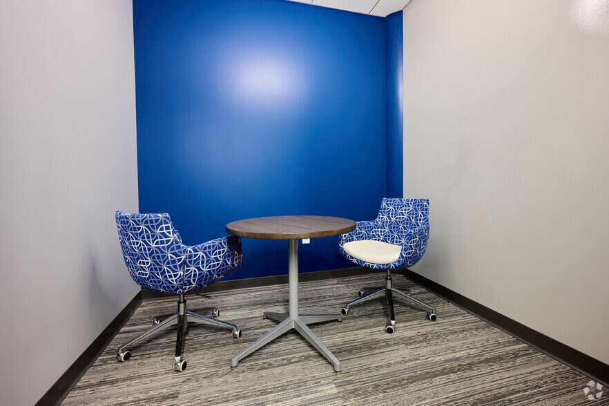 More Photos Of 260 E Main St, Rochester Medical For Lease