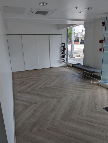 More Photos Of 1057 Gayley Ave, Los Angeles Medical For Lease