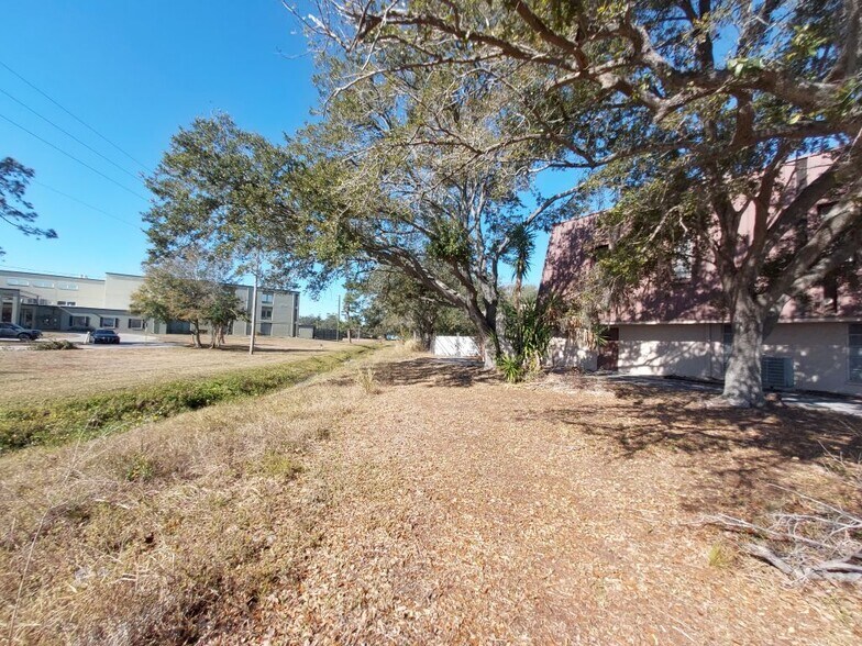 More Photos Of 11400 US Highway 19 N, Clearwater Land For Sale