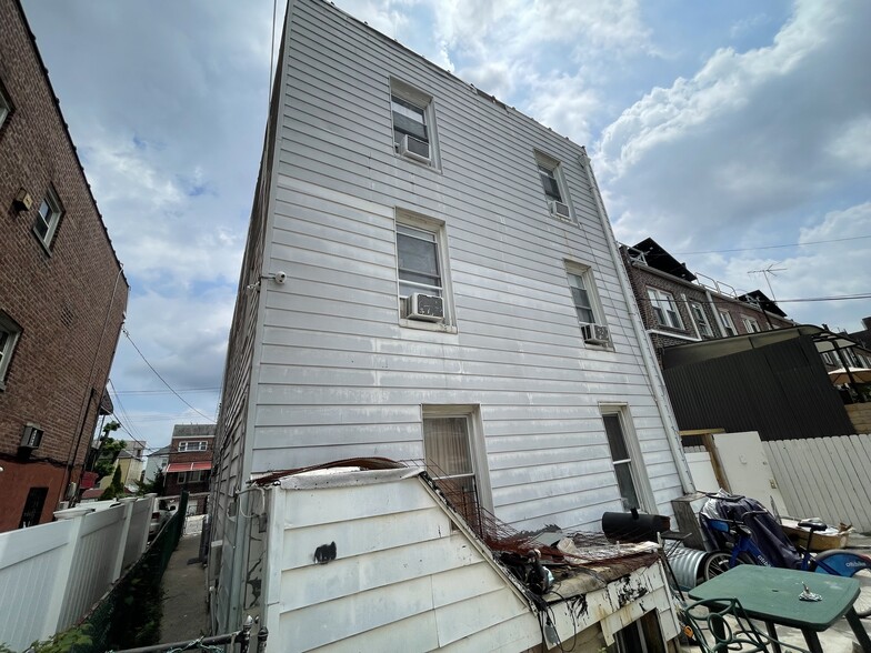 More Photos Of 4465 Byron Ave, Bronx Apartments For Sale