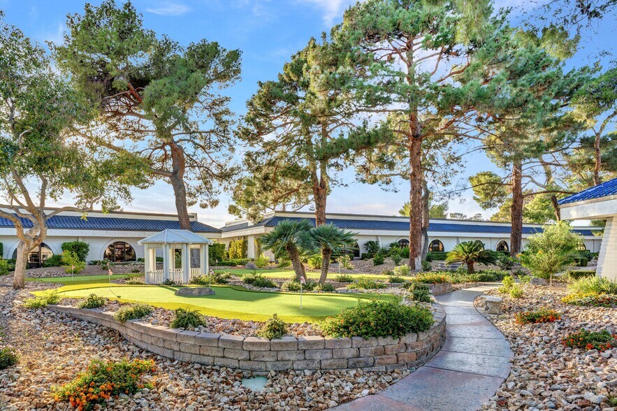 More Photos Of 801 S Rancho Dr, Las Vegas Office For Sale