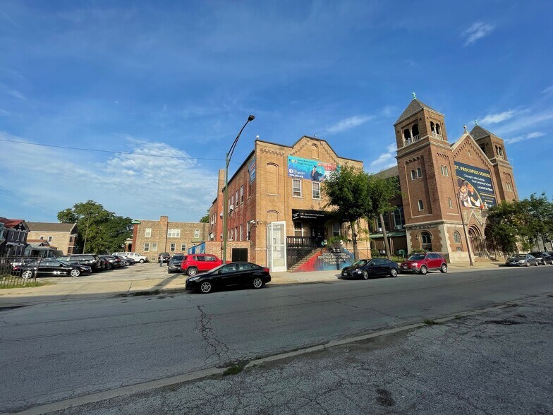 More Photos Of 1814 S Union Ave, Chicago Religious Facility For Sale