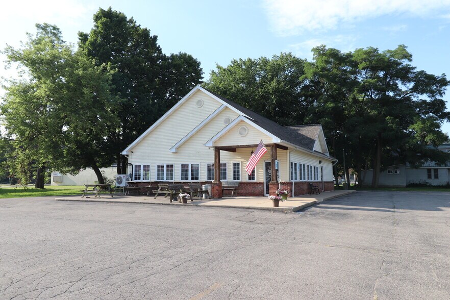 Primary Photo Of 111 W Michigan Ave, Augusta Storefront Retail Residential For Sale