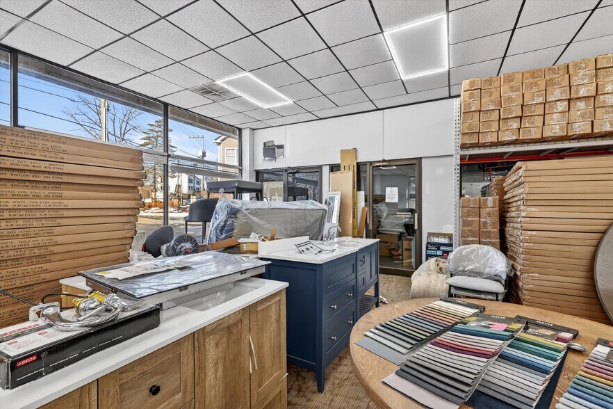 More Photos Of 330 Stage Rd, Monroe Auto Dealership For Lease