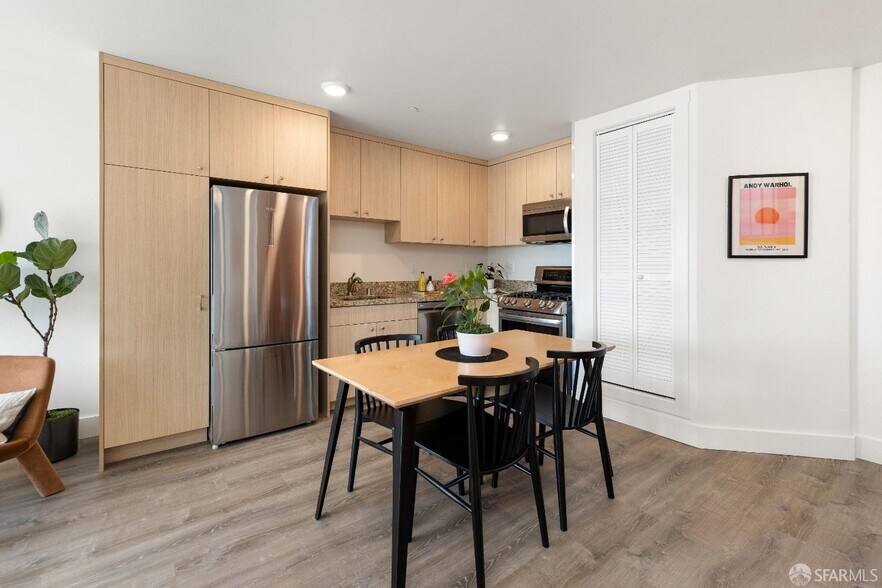 More Photos Of 4326 Irving St, San Francisco Apartments For Sale