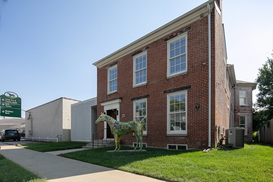 Primary Photo Of 146 E Third St, Lexington Office For Lease