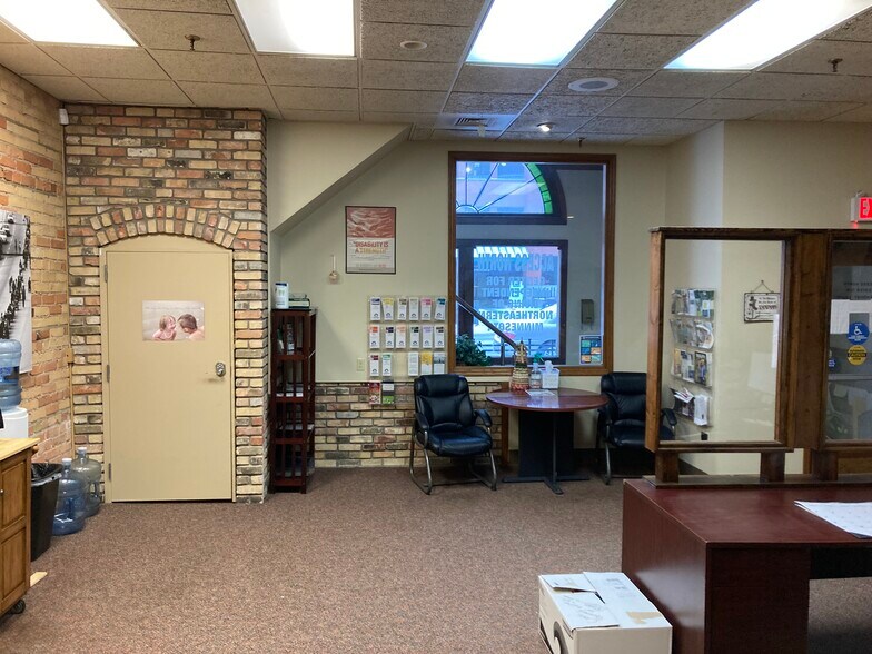 More Photos Of 118 E Superior St, Duluth Storefront Retail Office For Sale
